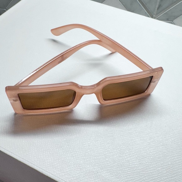 Square Vintage sunglasses - Picture 2 of 5